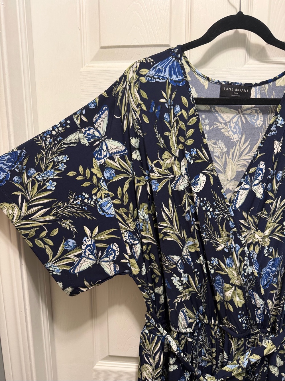 Lane Bryant Blue Butterfly Floral Tie-Waist Jersey Jumpsuit with Pockets - Picture 3 of 8